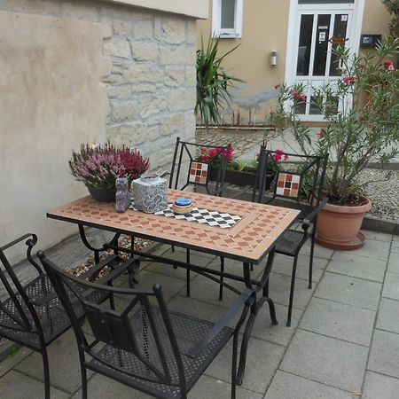 Pension Am Werder Bernburg Extérieur photo