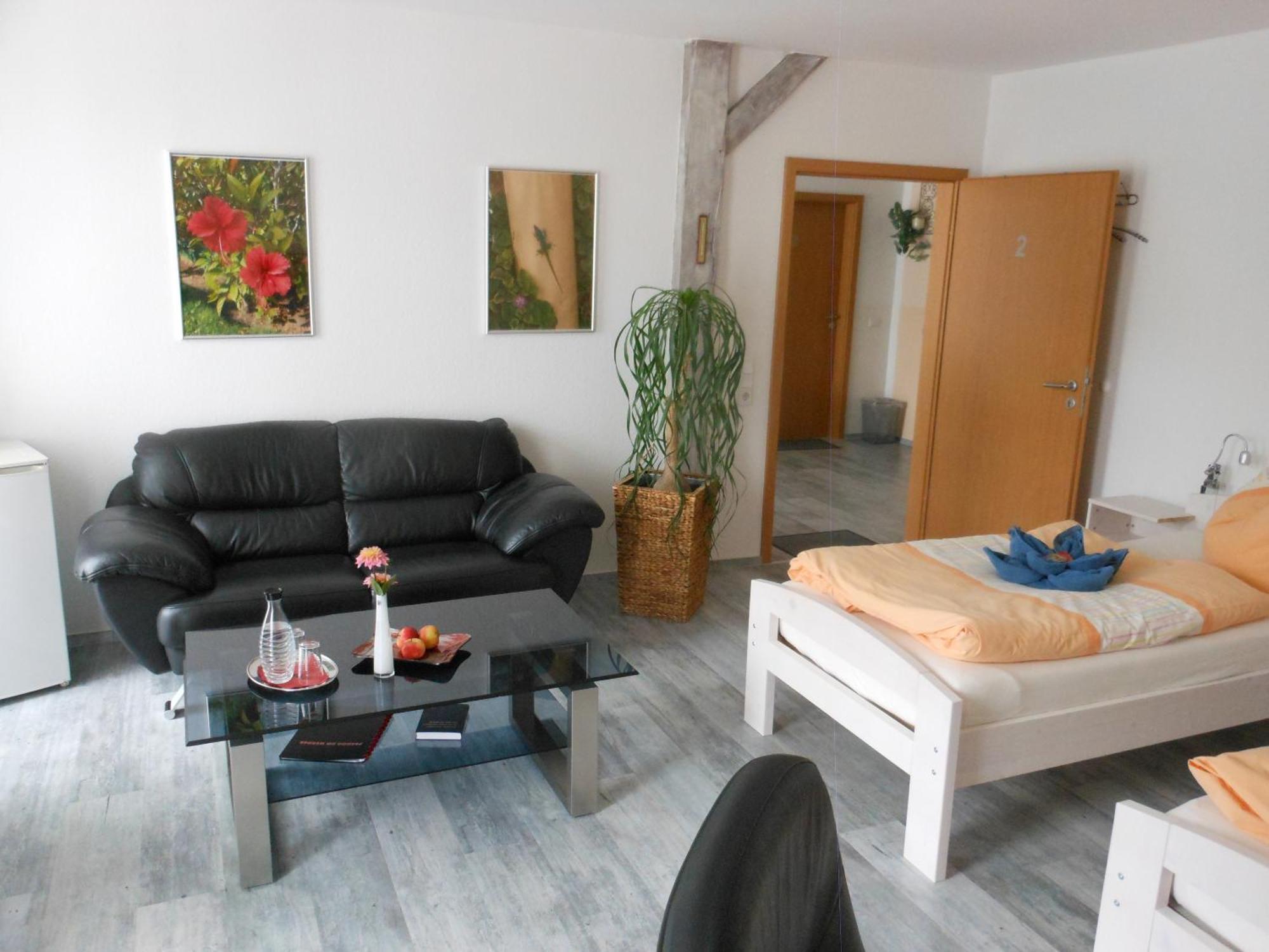 Pension Am Werder Bernburg Chambre photo